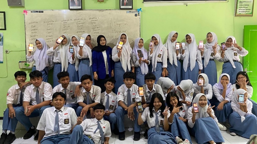 IMPLEMENTASI MEDIA PEMBELAJARAN BERBASIS APLIKASI PADLET KELAS BISNIS DIGITAL DI SMK PGRI 2 MALANG