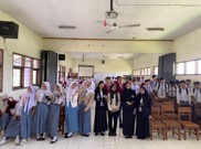 Jembatani Siswa Menuju Dunia Kerja: Suksesnya Seminar “The Art of Personal Branding: Becoming Job Ready” Inisiasi Mahasiswa Asistensi Mengajar di SMKS PGRI 6 Malang